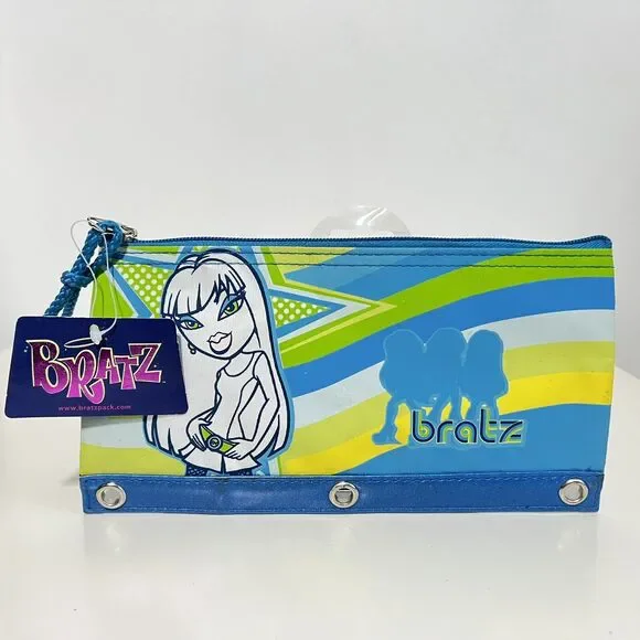 Vintage 2004 Bratz 3 Ring Pencil Holder Zip Pouch For Binder Blue *Stained