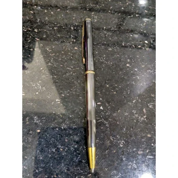 Parker Twist Mechanism Ballpoint Gold Metalic (Black Color)