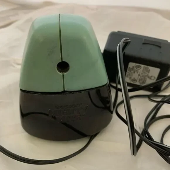 Boston Mighty Mite Electric Pencil Sharpener-Tested