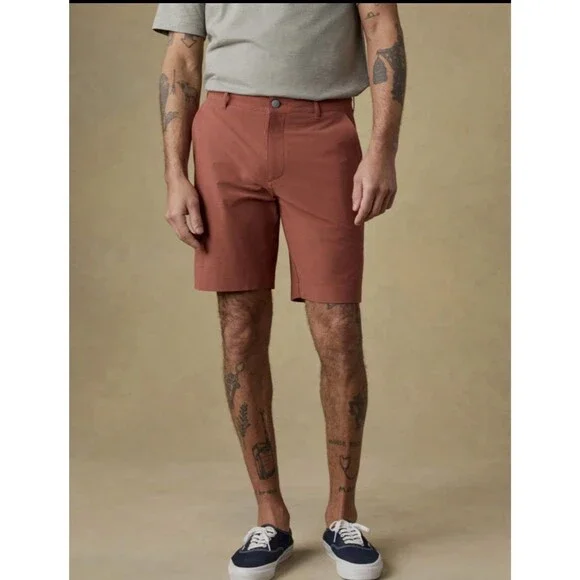 NWOT Faherty Belt Loop All Day Shorts Men’s 36 Redwood 9” Inseam Performance
