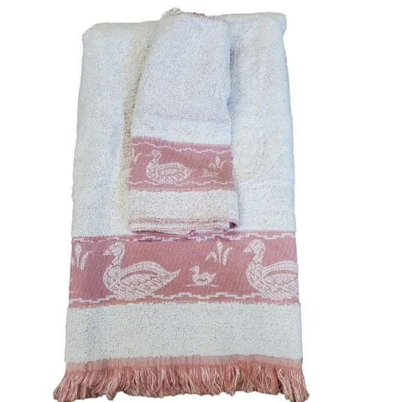 Vintage 80s Cannon Mill‎ Pond Pink Duck Towel Set 4 Pcs USA 2 Towels Wash Cloths