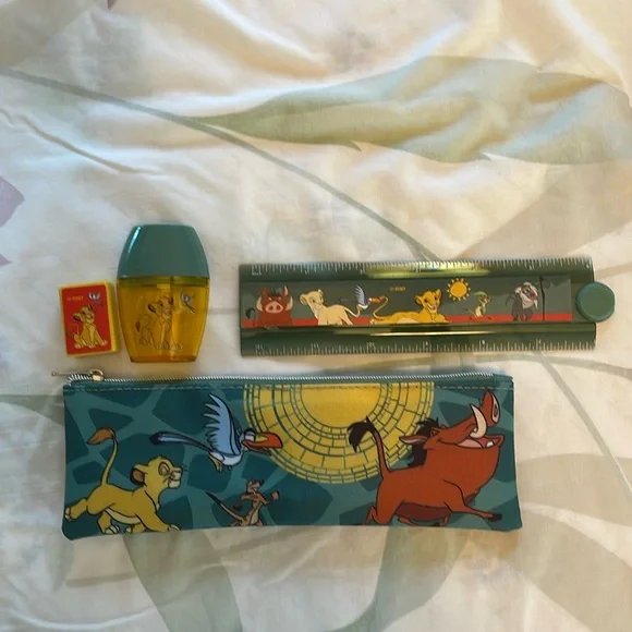 The lion king stationary set