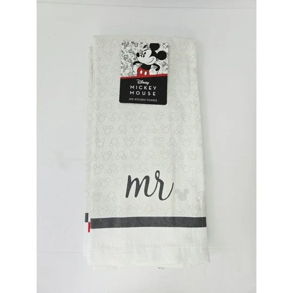 Disney Mickey Mouse Mr and Mrs Wedding towels 2 pack NEW