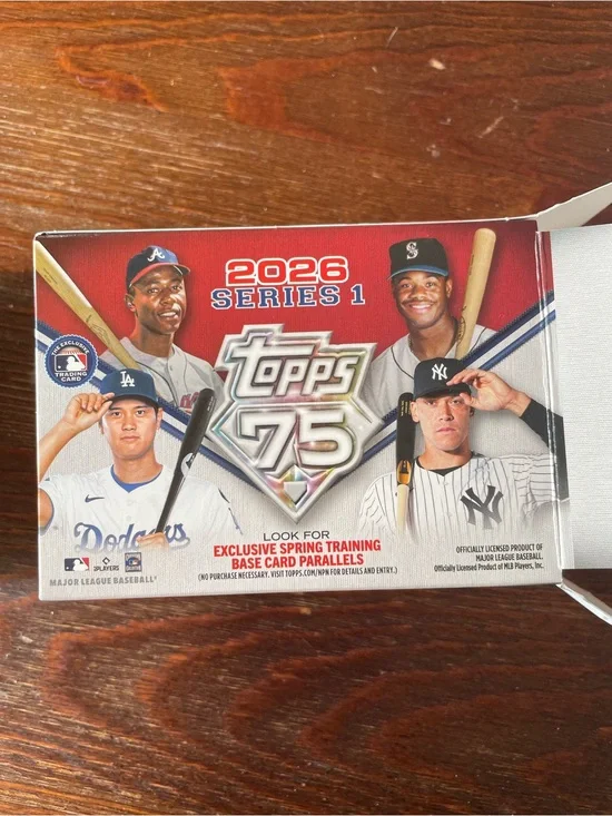 HUGE 700+ Topps MLB Baseball Card Lot - Rookies Inserts Parallels Stars