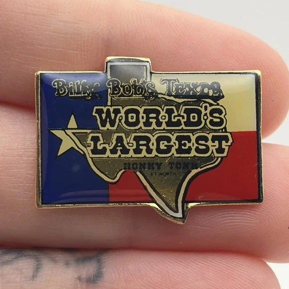 Billy Bob's Texas World's Largest Honky Tonk Fort Worth Texas Flag Lapel Hat Pin
