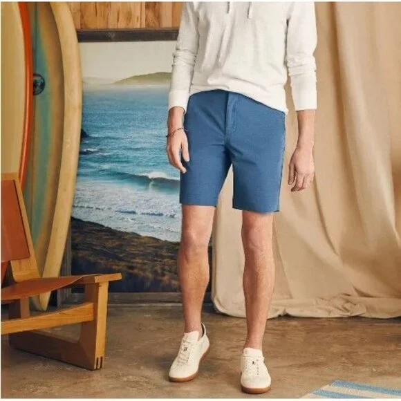 Faherty All Day Shorts 9 inch Performance Golf Shorts in Blue Size 42