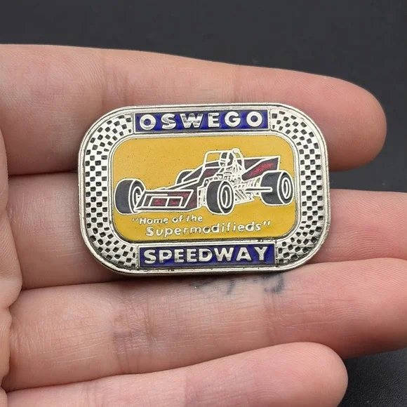 Oswego Speedway Home Of The Supermodifieds‎ Lapel Hat Pin