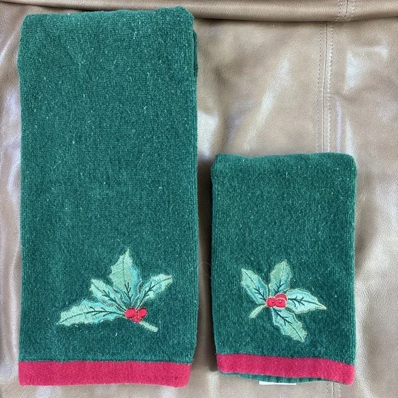 Christmas Bath Fingertip Towel + Tea Towel Set Green Holly Berry Walmart