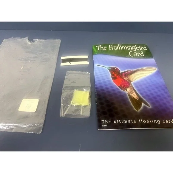 Hummingbird Playing Card Floating Bill Card Trick Wax & Thread Included‎ 2004