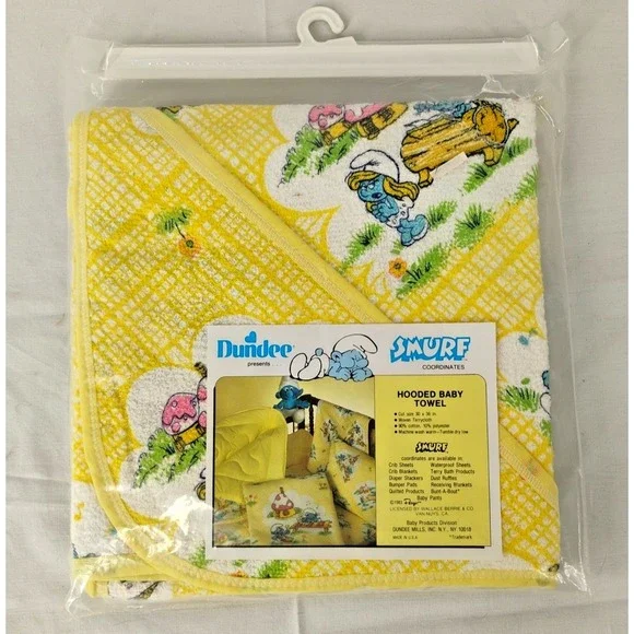 NOS RARE Vintage 1983 Smurfs Yellow Hooded Baby‎ Towel 30x36 USA Made Terrycloth