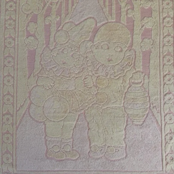 Vintage Made in Italy Bath Towel Pink Fringe MCM Oditity Haunted Clown Children