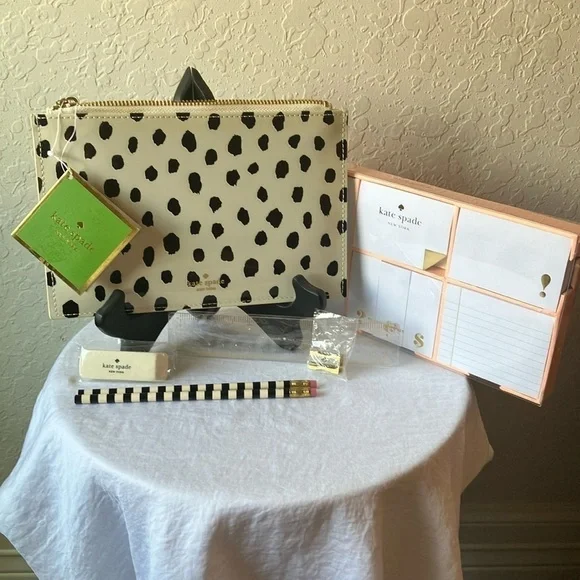 Kate Spade: Pencil Pouch & Strike Gold Sticky Note Set-Lot of 7