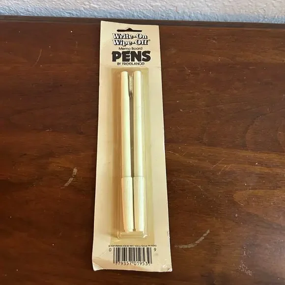 Vintage NOS 1981 Write On Wipe Off Memo Board Pens By Freelance Retro