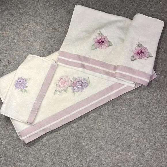 Royal‎ Court Ashleigh Embroidered Towel Set Bath Hand Washcloth Roses Purple