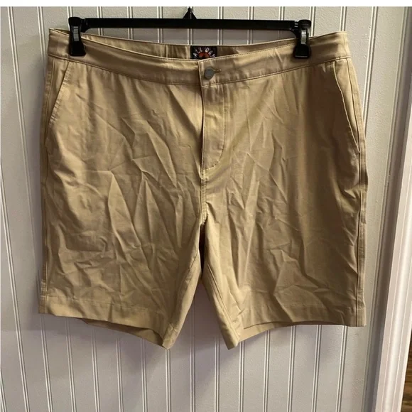 Faherty all day shorts sz 38