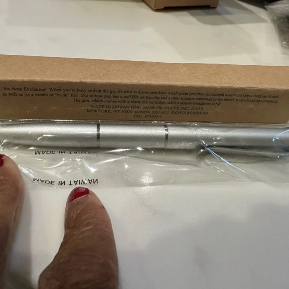 Avon vintage Pen with Nail File and Scissors