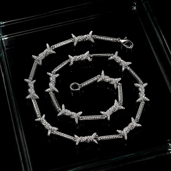 Silver Barbed Wire Necklace 20 Inch 1 A 98