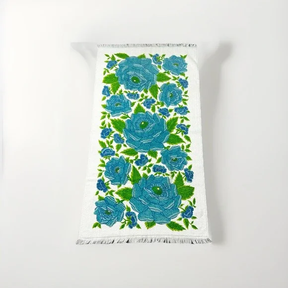 Vintage Fieldcrest Floral Blue‎ Bath Towel 1970s Fringe