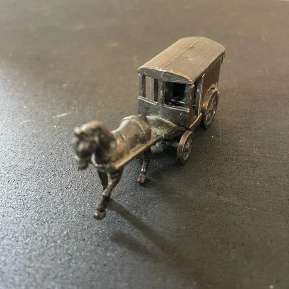 Vintage Horse And Carriage Buggy Pencil Sharpener Cast Bronze Metal Old Amish