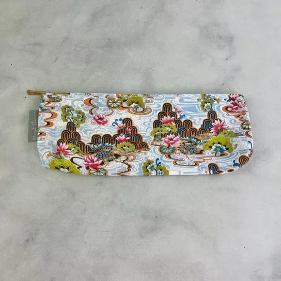 NWOT Margot Elena Cloth Pencil Case