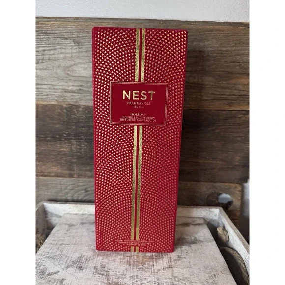 Nest Holiday Liquidless Diffuser + Scent Sticks &‎ Metal Vessel | MSRP = $89