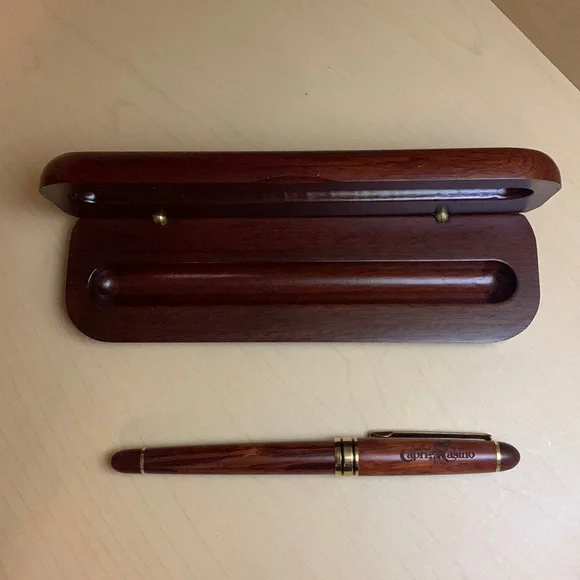 Isle of Capri Casino - Vintage Souvenir Wooden Rosewood Pen and Matching Case