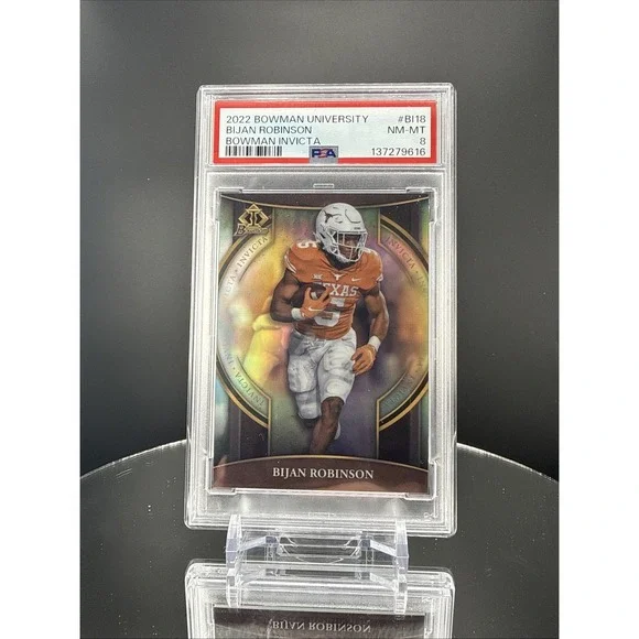 2022 Bowman University Chrome - Bowman Invicta Bijan Robinson #BI-18 (RC) PSA 8