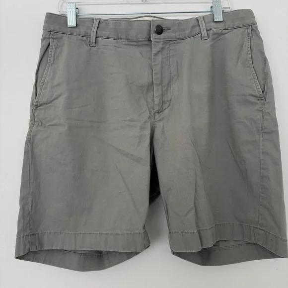 Faherty Gray Organic Cotton Blend Chino Shorts Iconic Button Size 34