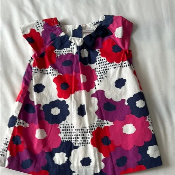 Girl’s Gymboree Floral Dress in Pink, Red, and Blue Size 3-6 Month