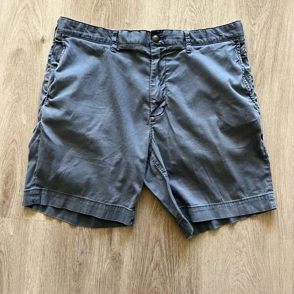 Faherty Men's Charcoal Flat Front Shorts