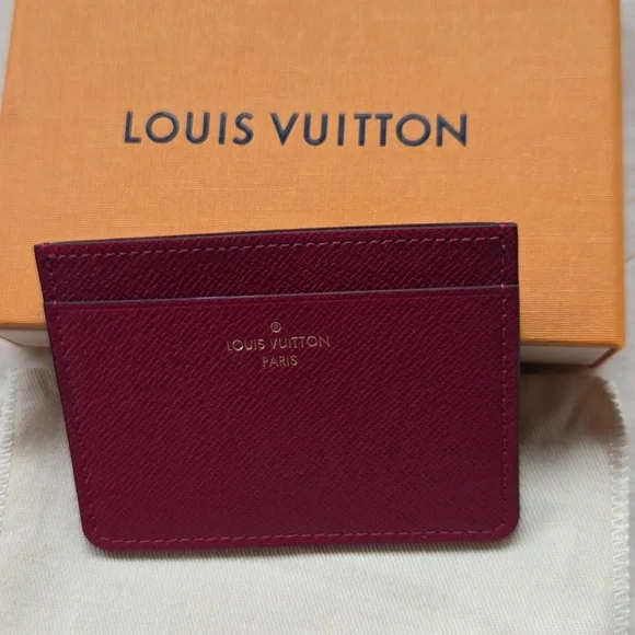 Louis Vuitton Felicie Fuschia Card Holder (Like New)‎