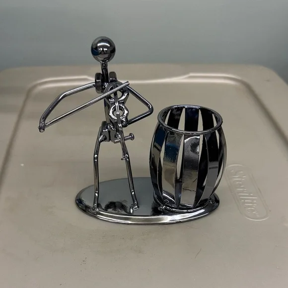 Metallic Violinist Figurine with Pencil Holder