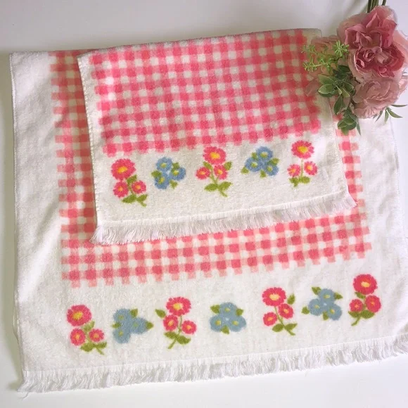 Springmaid Vintage Guest Towel Set Pink Gingham and flowers terrycloth 60s