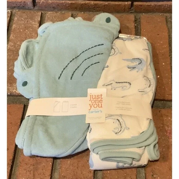 Carters Just One You Blue‎ Alligator/Crocodile 2pc Baby Infant Bath Towel Set