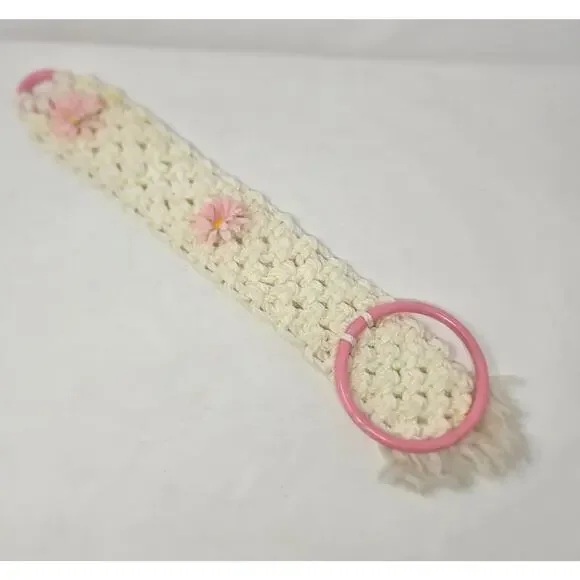 Macrame Handmade Decorative Vintage Towel Ring White Pink Floral Accent 21