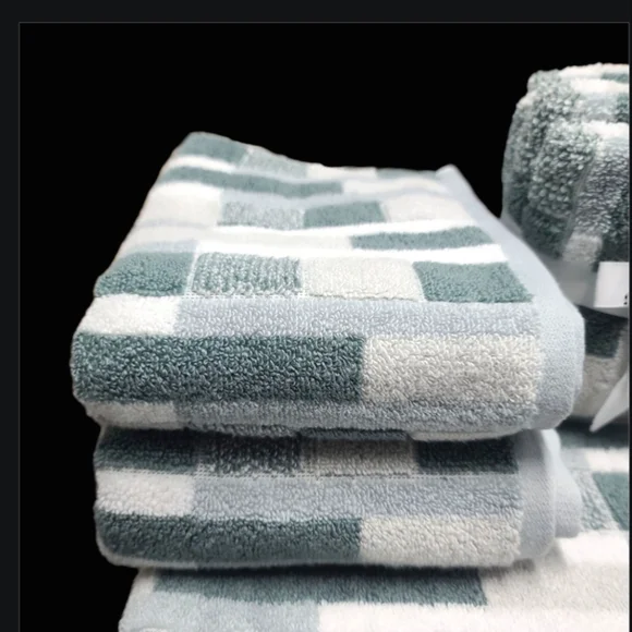 8 Mind on Design Color Block Zero Twist Cotton Bath Hand Washcloth Towel Set NEW