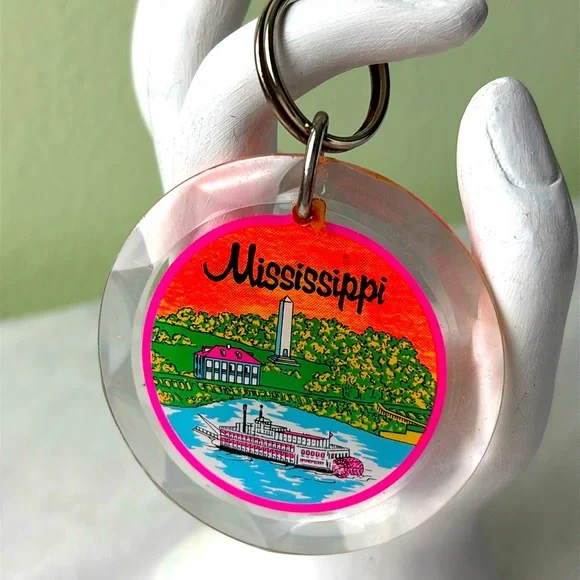 Cute resin vintage gift shop Mississippi keychain. Two sided.