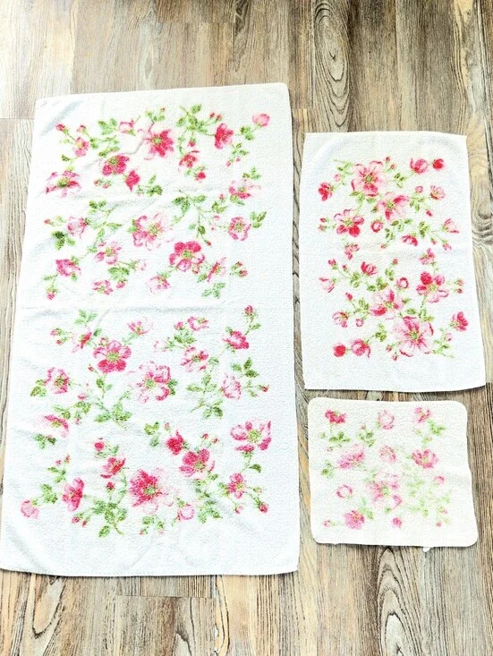 Vintage Cannon Pink Rose 3 Piece Towel Set Cotton USA Mid Century Cottagecore