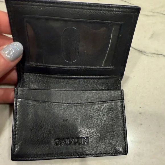 Gallun Calfskin Leather ID & Card Wallet