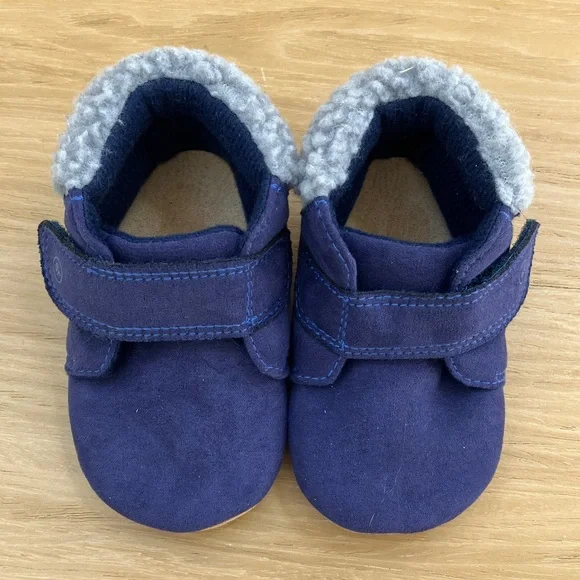 Stride Rite Munchkin Crib Shoes