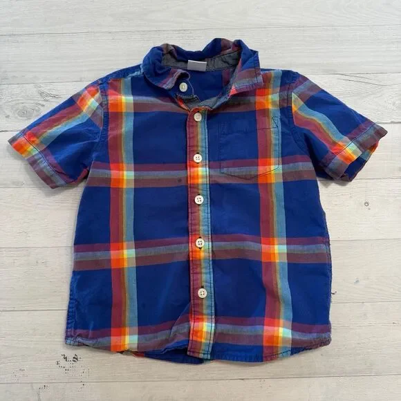 Gymboree boys short sleeve plaid button down shirt‎ 4T