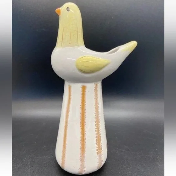 Vintage Vase Bird Ceramic Yellow White Hen on Nest Wales Made in Japan 7 inch