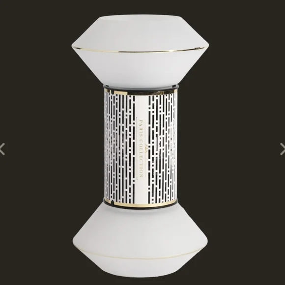 NWT Aroma360 Paris Collection Hourglass Diffuser With Oil