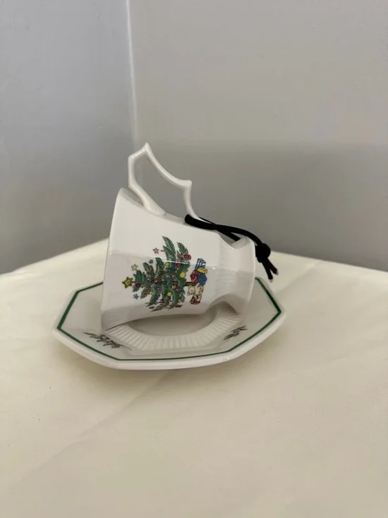 Hanging Bird Feeder Holiday Teacup and Saucer Set with Christmas Tree Motif