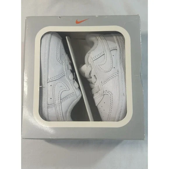 Nike Force 1 Crib White Infant Shoes Size 4C CK2201-100 Never Been Worn