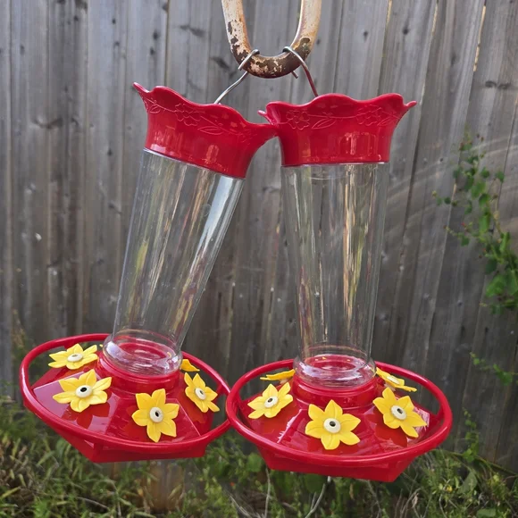 2 Pack Humming Bird Feeders with ant guard