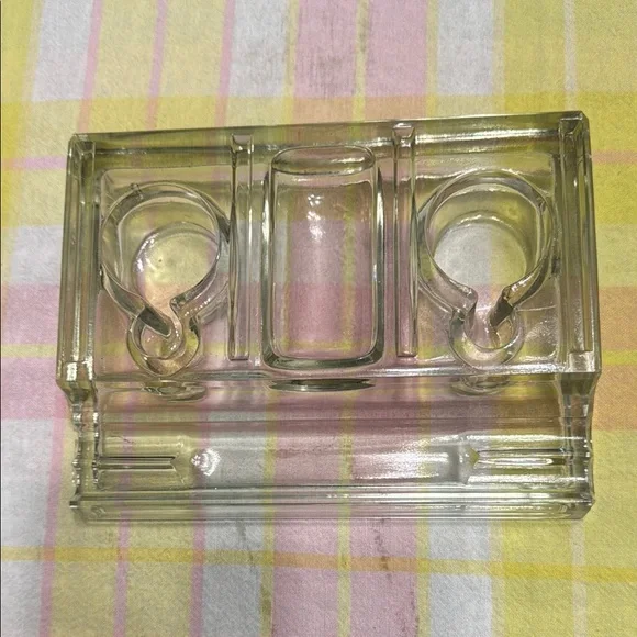 VINTAGE DOUBLE CLEAR PRESSED GLASS DESKTOP INKWELL PEN HOLDER (Early 1900s)