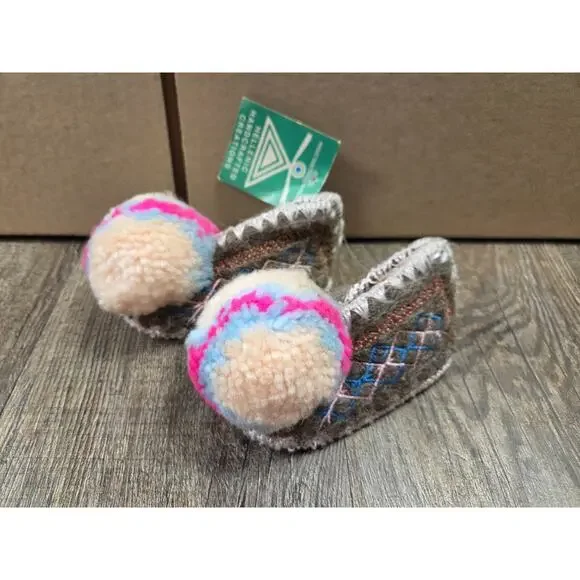 G. Minas Traditional Greek Woolen Slippers NWT Baby Girl Newborn UK Size 2 Shoes