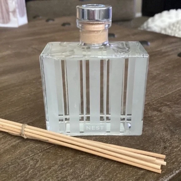 Nest New York Reed Diffuser - White Camellia New Sealed No Box 5.9 Oz