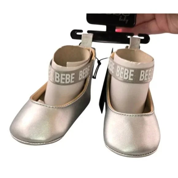 New Bebe Baby Girl Silver Shoes Size 4 (9-12 M)